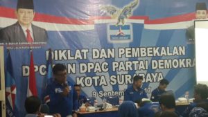 Diklat : Diklat dan Pembekalan Pengurus DPC dan DPAC PD se-Kota Surabaya, yang dilaksanakan oleh jajaran pengurus DPD Jatim untuk memanasi 'mesin' partai. Ist