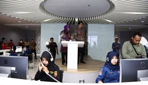 Cegah Masalah Sosial, Pemkot Surabaya Giatkan Call Center 112