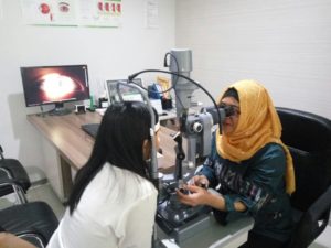 Susy Fatmariyanti, Pimpinan Klinik Java Cataract and Refractive Center.