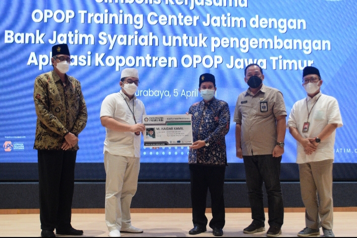 Wujudkan Kemandirian Ekonomi Pesantren, OPOP Jatim Kembangkan Aplikasi untuk Kopontren