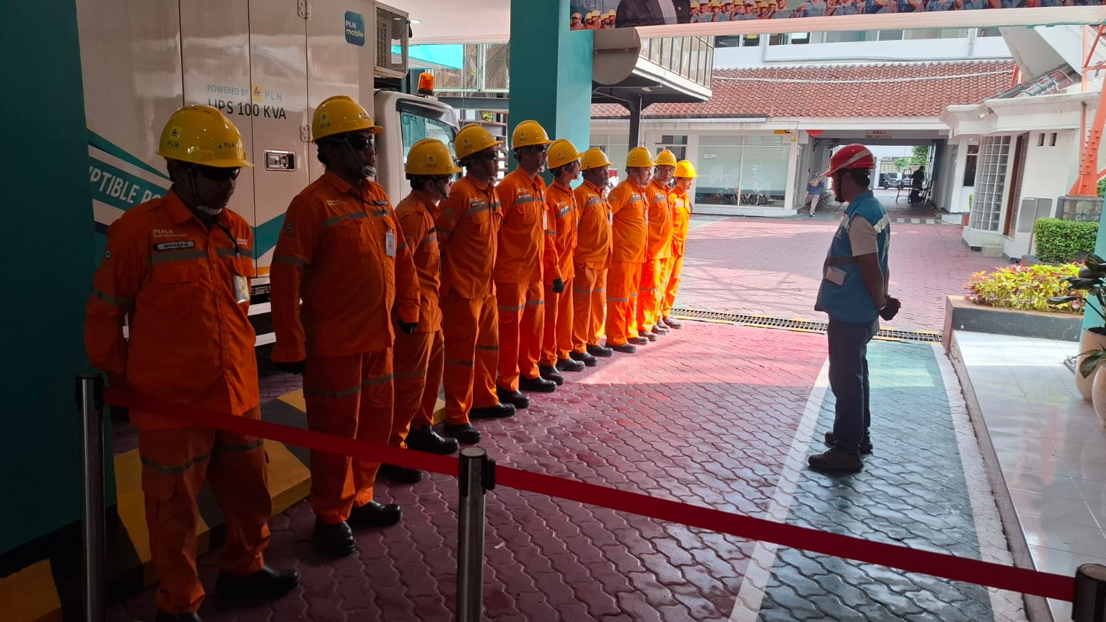 PLN Pastikan Kesiapan Kelistrikan untuk Kunjungan Kerja Menteri ESDM di Jawa Timur