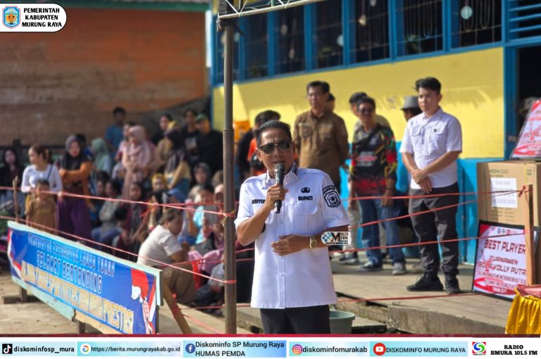 Bupati Heriyus Hadiri Pertandingan Voly di Laung Tuhup
