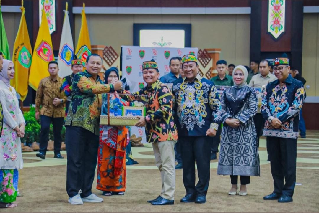 Kajati Kalteng Resmi Berganti, Gubernur Agustiar Sabran Ajak Perkuat Sinergi Penegakan Hukum dan Pembangunan