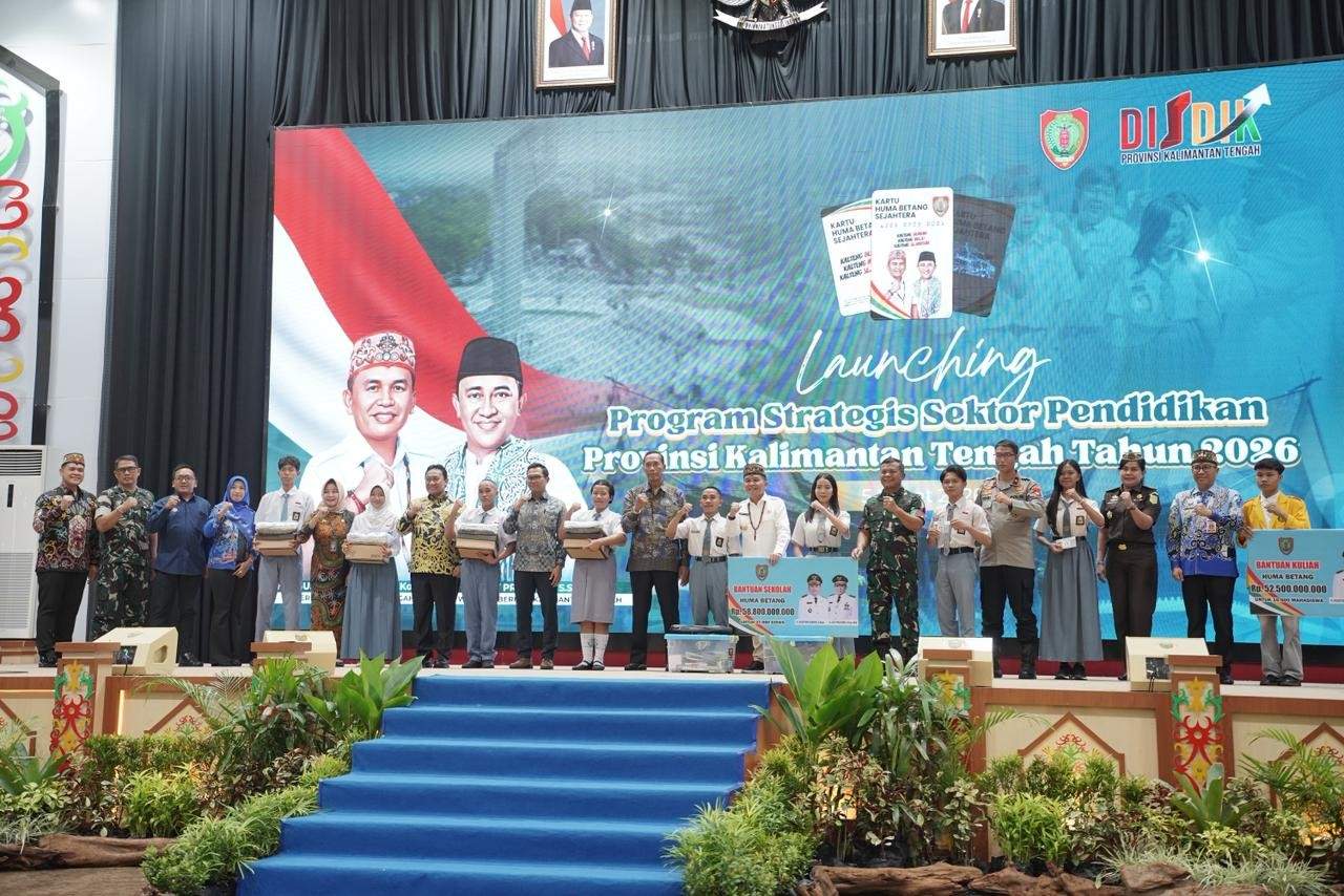 Pemprov Kalteng Distribusikan Puluhan Ribu Seragam dan Sepatu Sekolah bagi Siswa SMA Sederajad