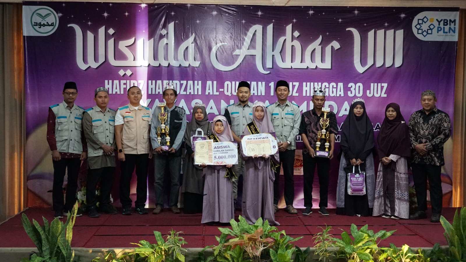 Prestasi PLN mengantarkan santri Hafidzah hafal Al Qur’an 30 Juz di usia dini