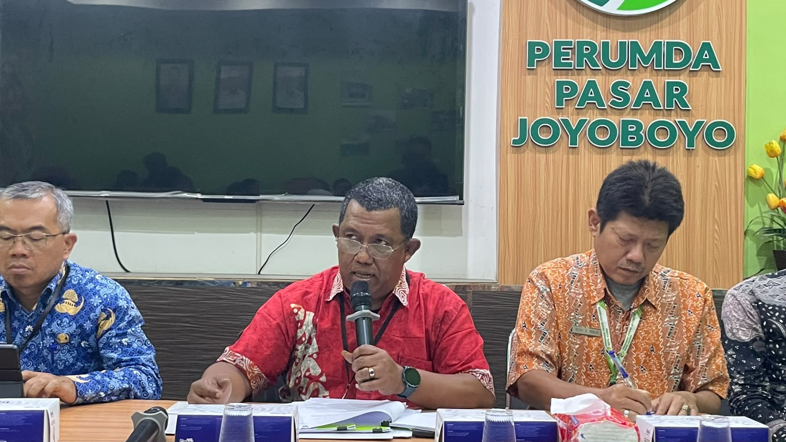Polemik Pasar Tak Berujung, Perumda Pasar Joyoboyo Sebut Ada Dugaan Jual-Beli Hak Guna Kios
