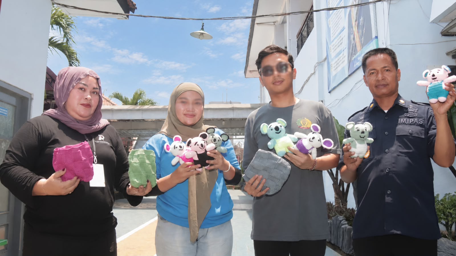 Dari Balik Jeruji, Rajutan WBP Kediri Tembus Industri