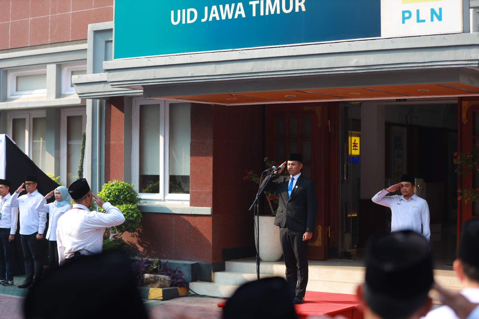 PLN UID Jawa Timur Gelar Upacara Hari Kesaktian Pancasila, Teguhkan Semangat Persatuan dan Pengabdian