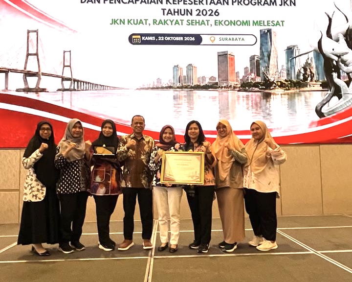 Tanpa Tunggakan! Ini Rahasia Pemkot Surabaya Sabet Penghargaan JKN Jatim